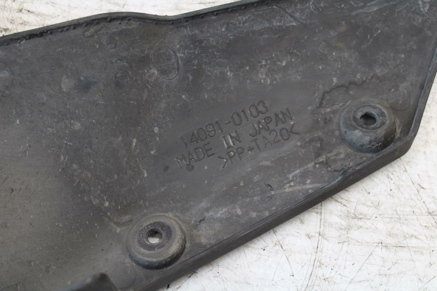 07-08 KAWASAKI NINJA ZX6R FRONT WHEEL FENDER COWL FAIRING TRIM BB274