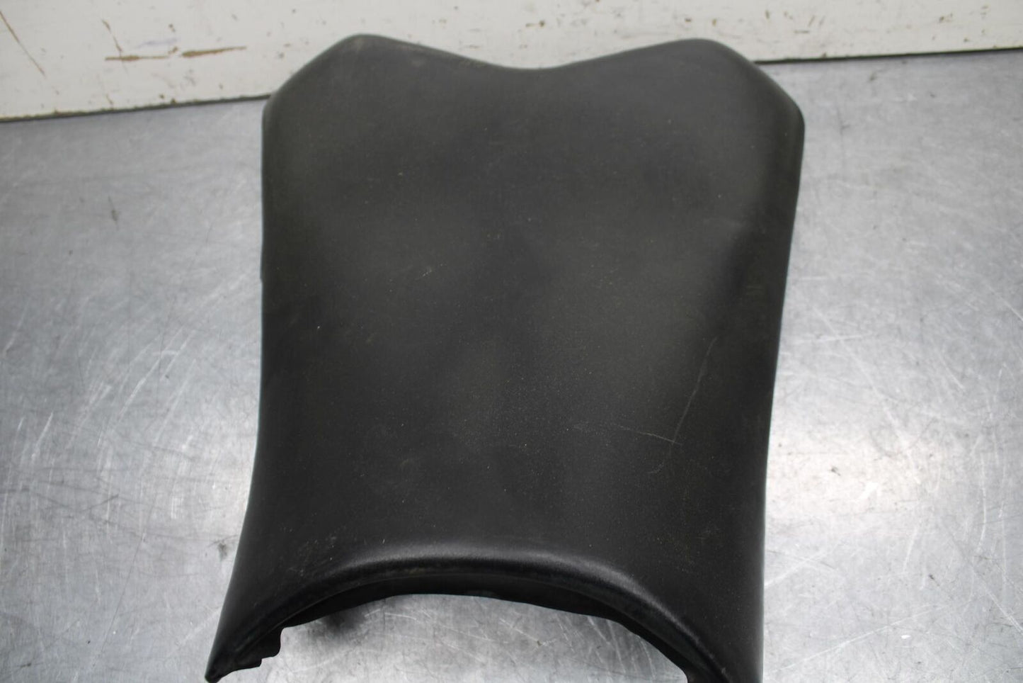 15-16 KAWASAKI EX300 FRONT DRIVERS SEAT PAD SADDLE PILLION BB635