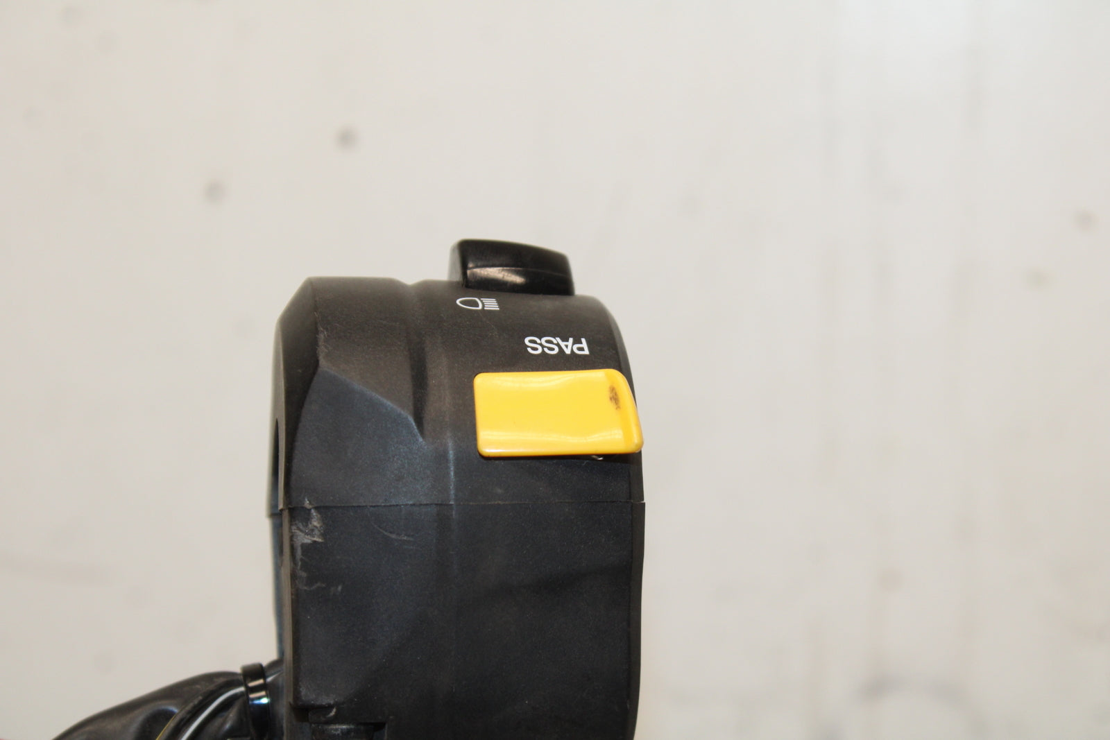06-07 SUZUKI GSXR750 LEFT CLIP ON HANDLE HORN SIGNALS SWITCH SWITCHES BB132