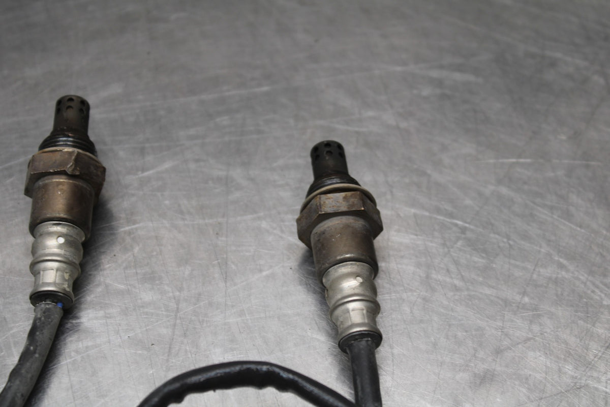 18 YAMAHA SUPER TENERE OXYGEN O2 EXHAUST GAS LAMBDA SENSOR SET BB832