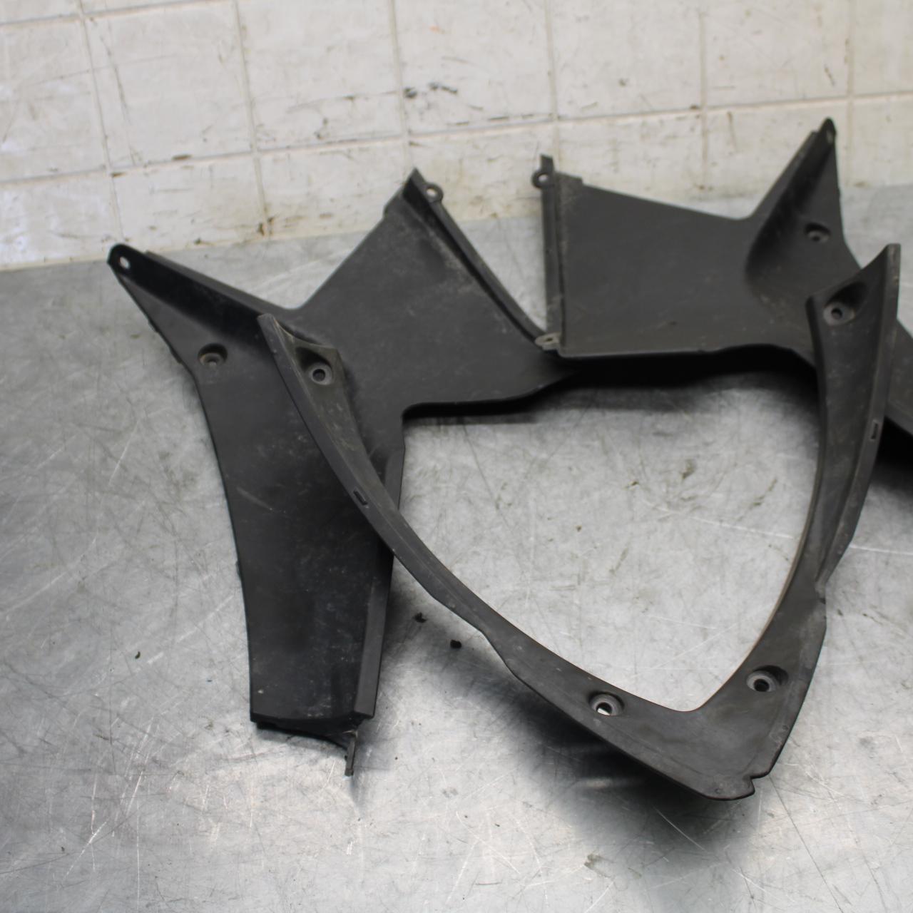 2015 Yamaha YZF R3  INNER FAIRINGS COWLS PANELS TRIMS 1WD-XF83M-30-P1 BB526