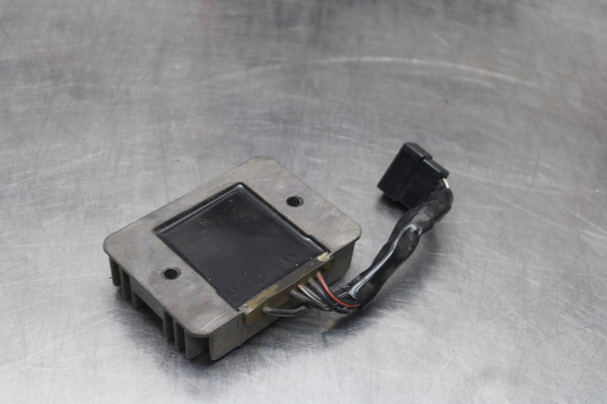 04-05 SUZUKI GSXR600 RECTIFIER VOLTAGE REGULATOR BB792