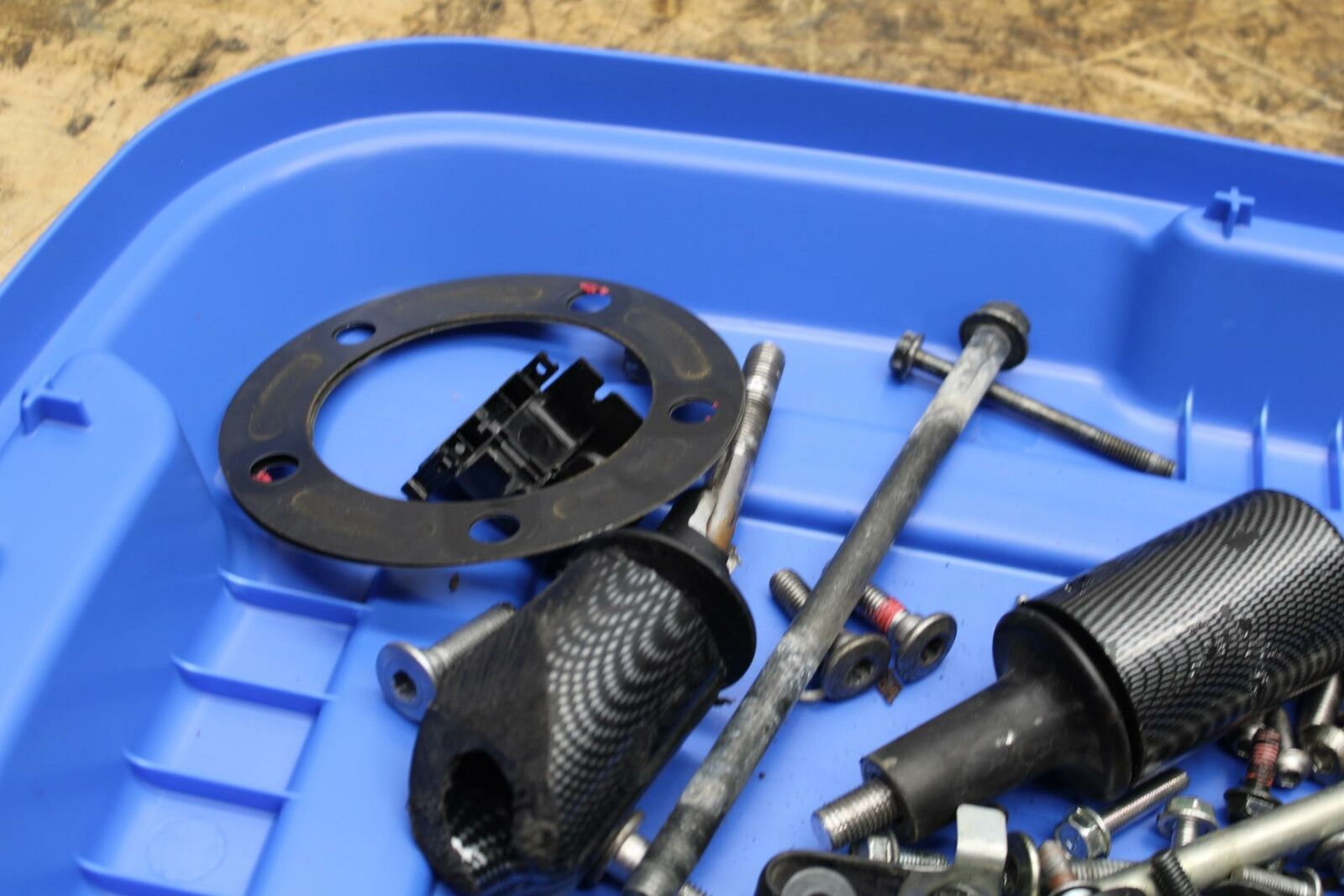 13-18 KAWASAKI NINJA ZX6R BOLTS HARDWARE BB349 