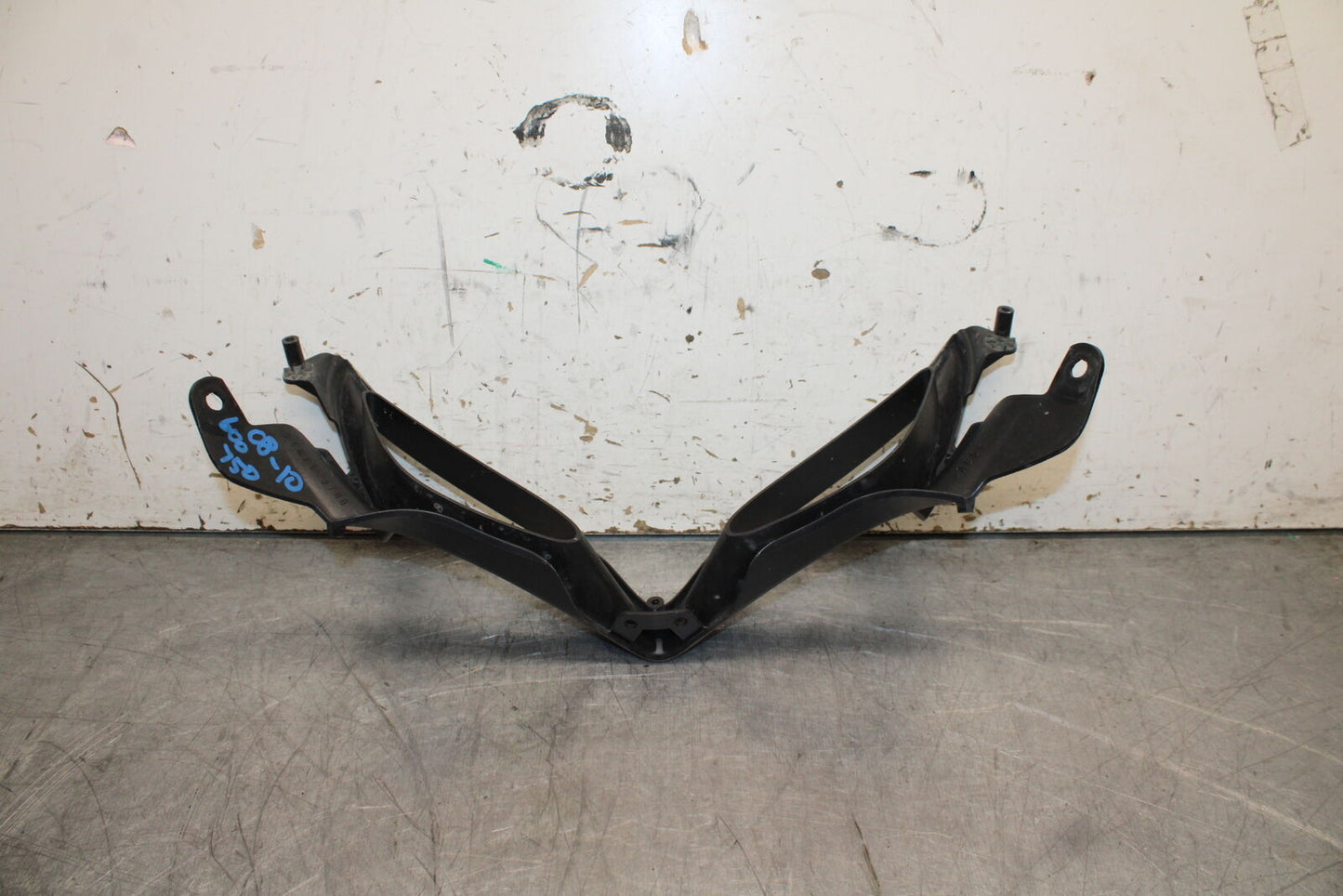 08-10 SUZUKI GSXR 600  FRONT CENTER COWL FAIRING BB630