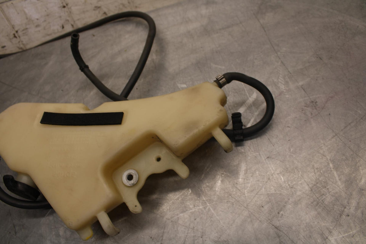 2010 Aprilia RSV1000R COOLANT WATER TANK RESERVOIR BOTTLE BB513