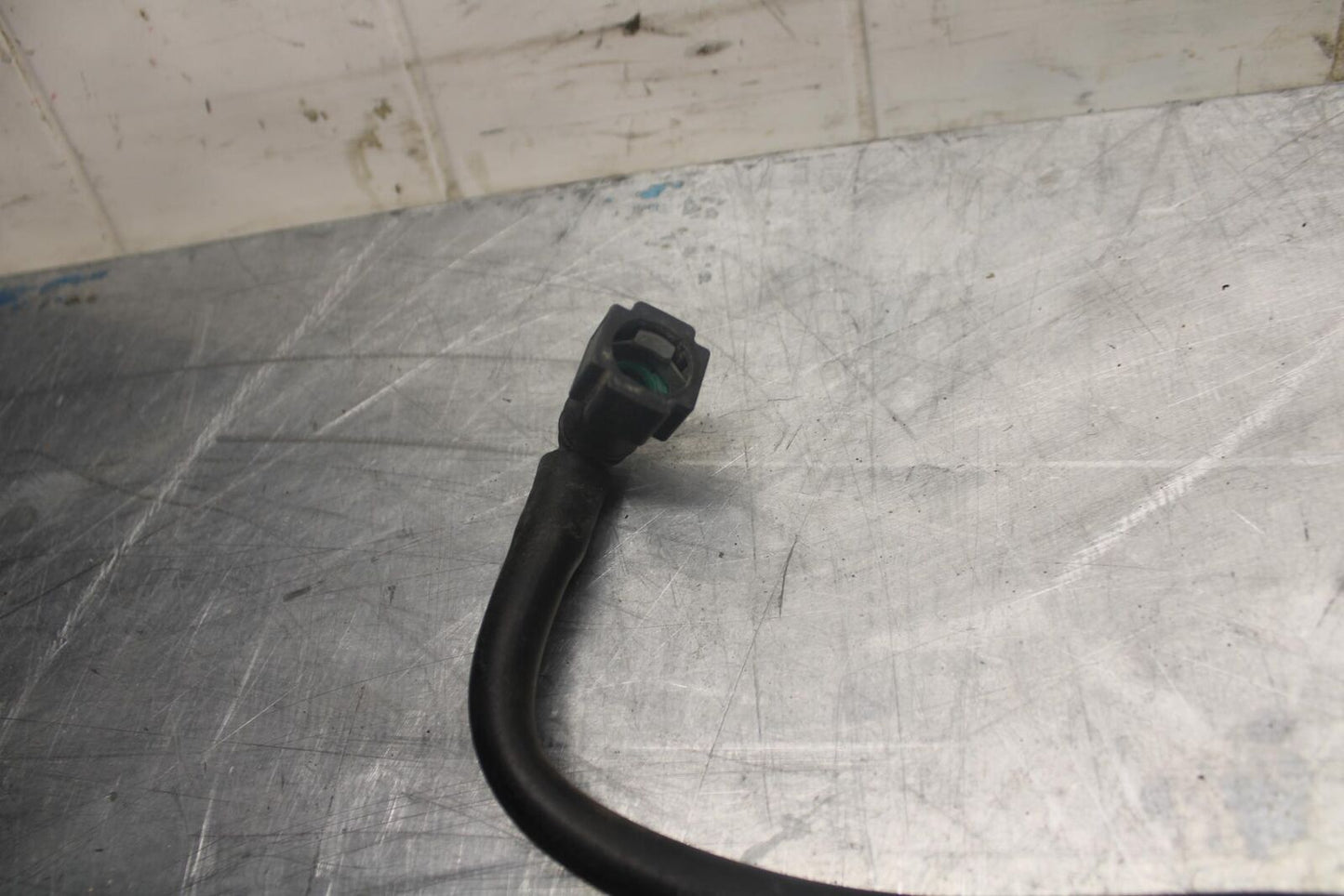 05 YAMAHA YZF R6S FUEL HOSE GAS LINE TUBE PIPE BB462
