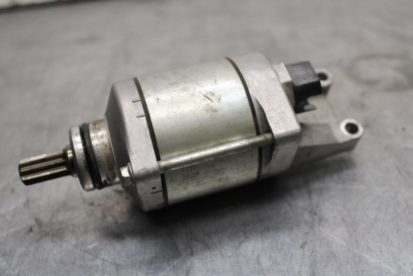 11-24 SUZUKI GSXR750 ENGINE STARTING STARTER MOTOR -DC 12V BB714