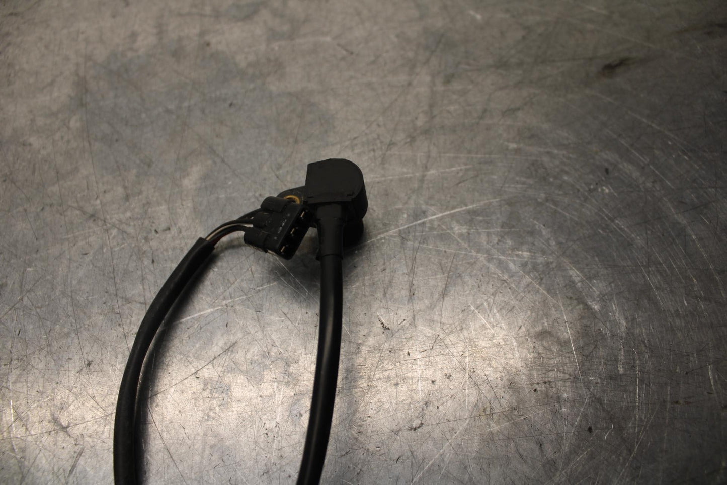 01 SUZUKI GSXR1000 SPEED SPEEDOMETER SENSOR 34990-35F00 BB100