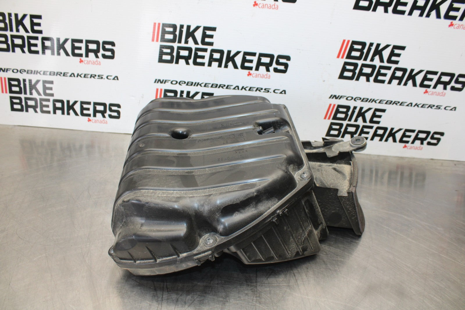 21-23 KAWASAKI NINJA ZX6R AIRBOX AIR INTAKE FILTER BOX BB179