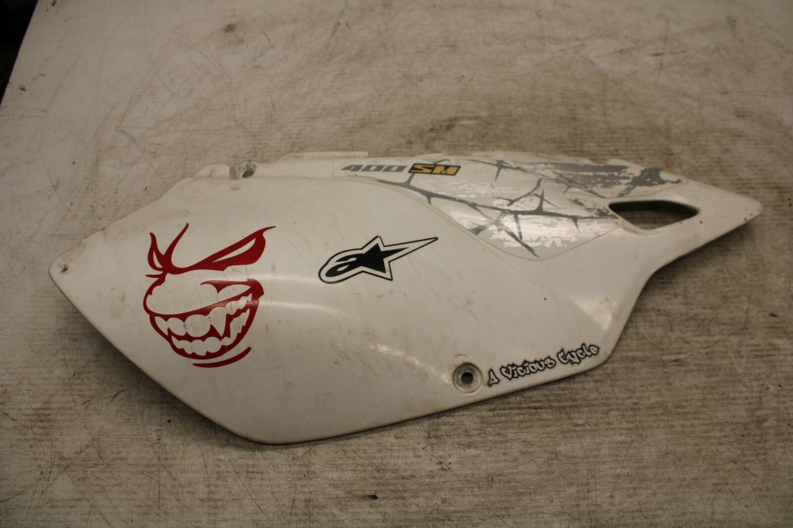 05-21 SUZUKI DRZ400SM RIGHT LEFT FRONT SIDE PANELS TRIMS COWLS COVERS BB376