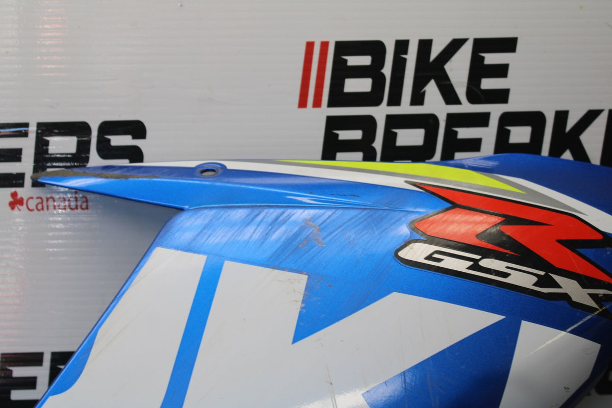 18 SUZUKI GSXR750 OEM RIGHT LOWER MID UPPER SIDE FAIRING COWL  BB891