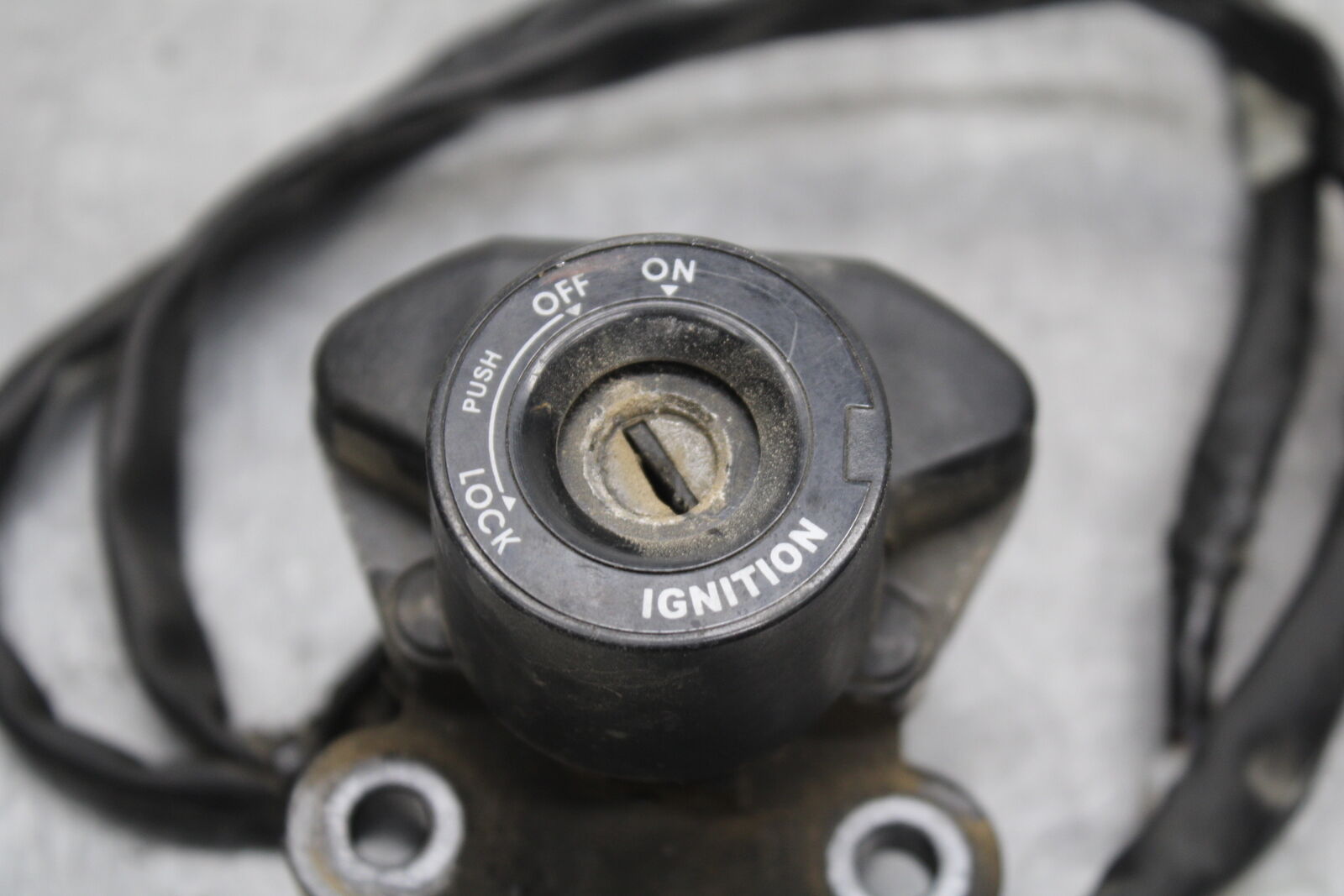 07-08 YAMAHA YZF R1 ECU COMPUTER ECM & LOCKSET/ GAS CAP BB724