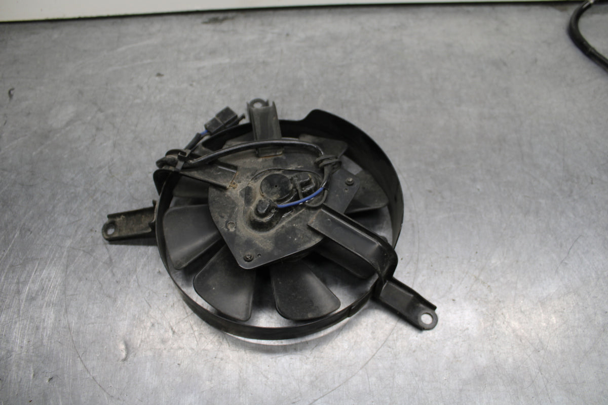 97-99 SUZUKI GSXR600 SRAD ENGINE RADIATOR COOLING FAN BB123