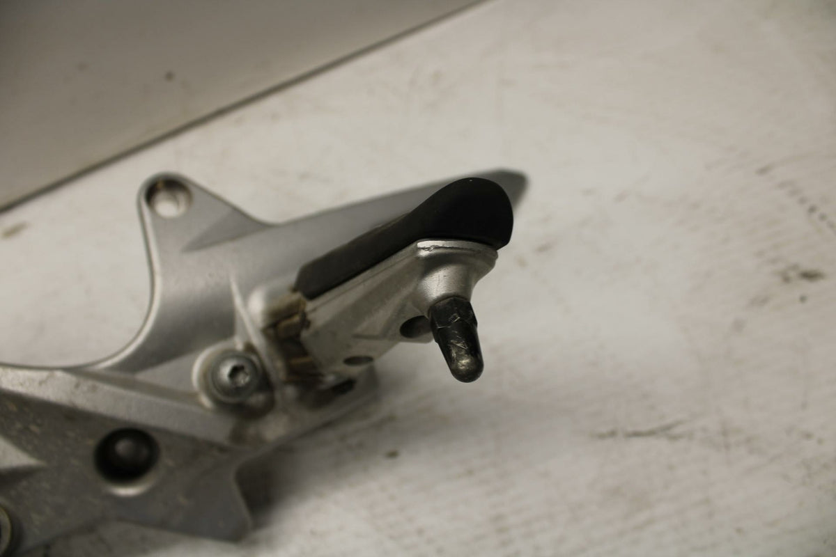 06-12 BMW F800ST LEFT REARSET REAR SET DRIVER FOOT PEG REST STOP BB291