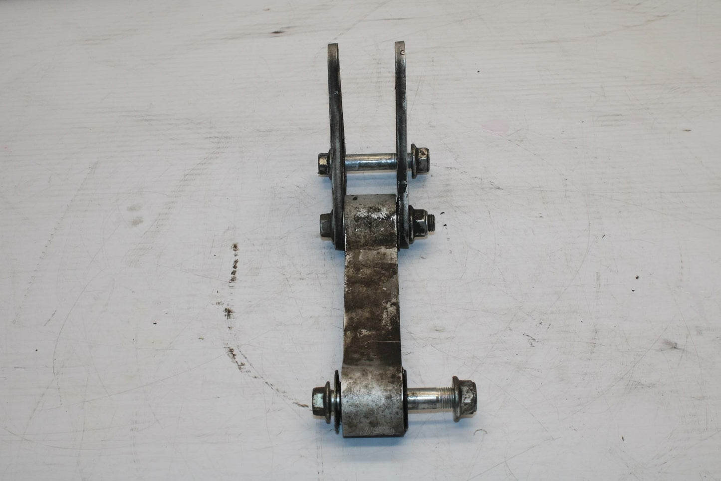 09-11 SUZUKI GSXR1000 REAR DOGBONE SHOCK LINKAGE LINK BB284