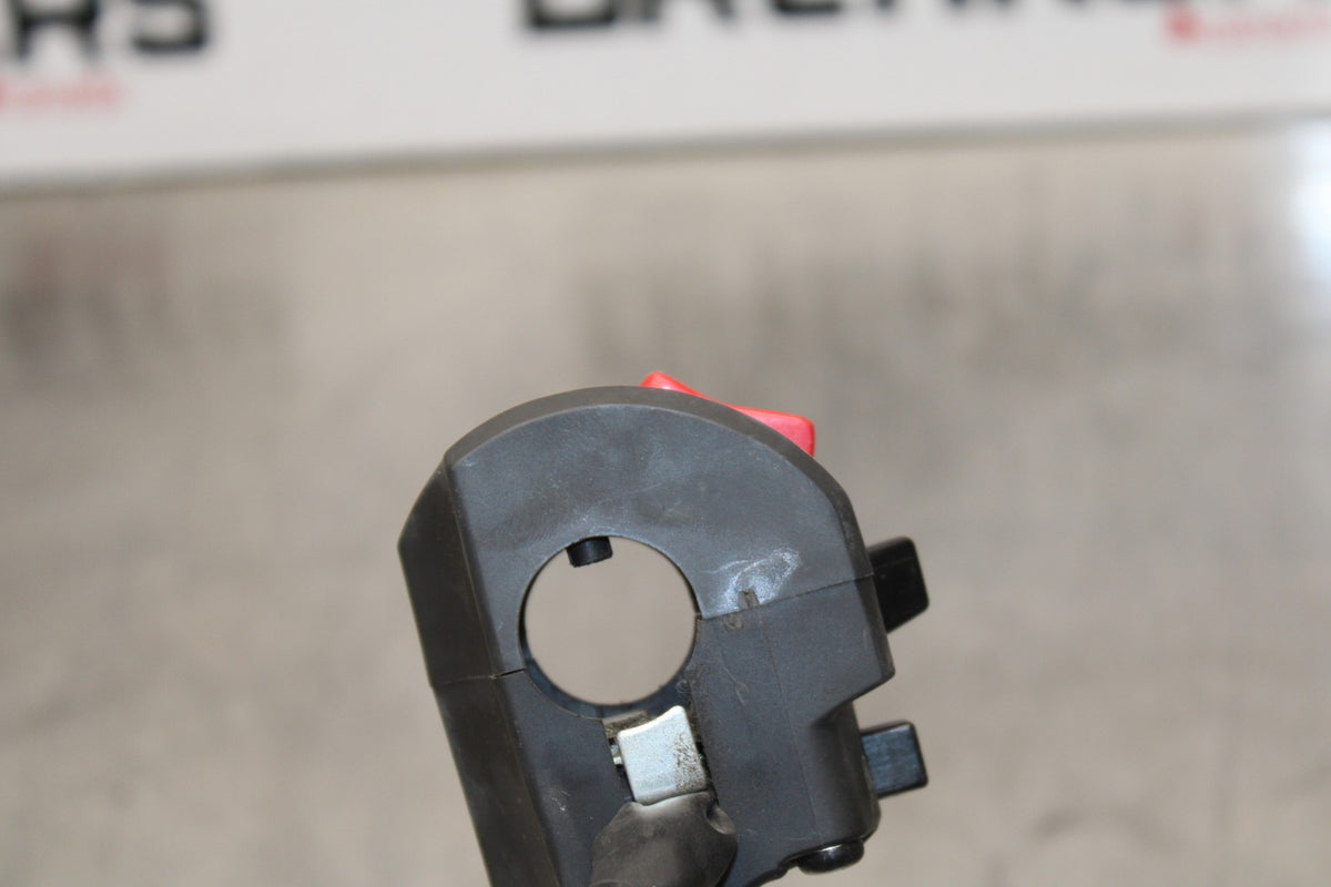 22-25 YAMAHA YZF R7 RIGHT CLIP ON HANDLE KILL OFF START SWITCH SWITCHES BB176