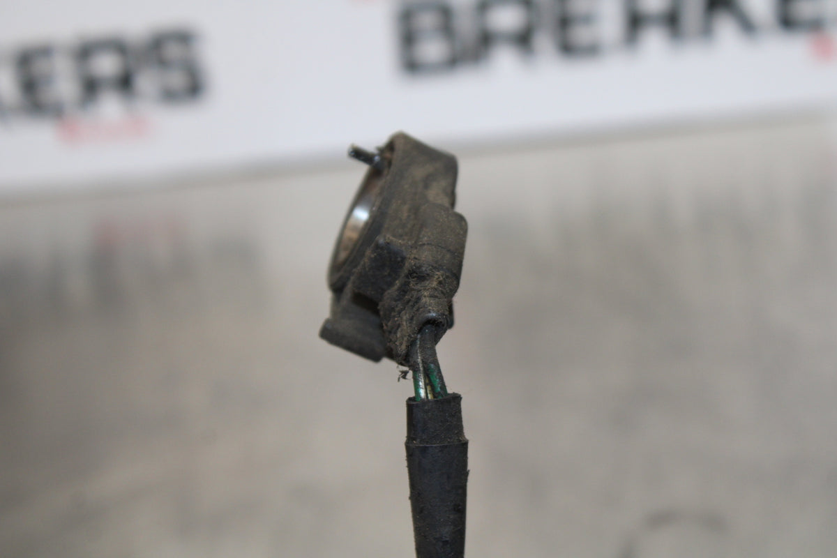98-05 HONDA SUPER HAWK 1000 VTR1000F KICKSTAND SIDE KICK STAND SENSOR BB152