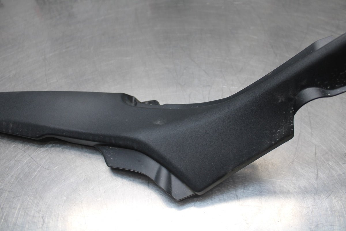 22-25 YAMAHA YZF R7 RIGHT LEFT FRONT SIDE SEAT PANELS TRIMS COWLS FAIRINGS BB00
