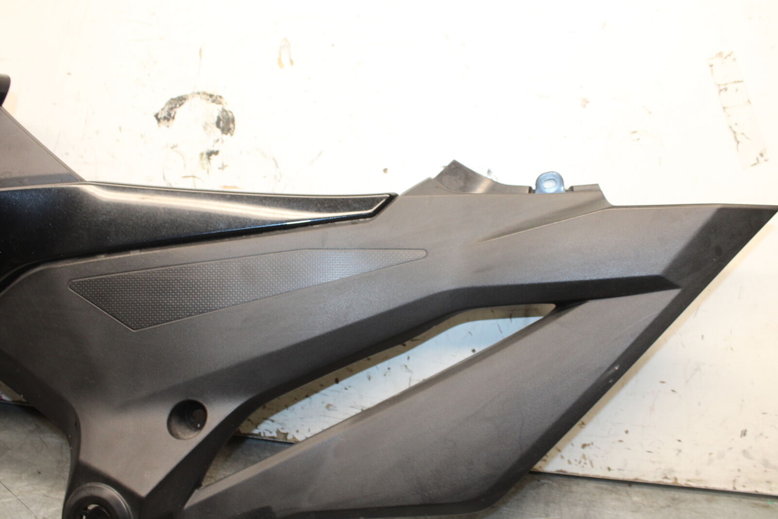 19-22 KAWASAKI Z400 LEFT LOWER MID UPPER SIDE FAIRING COWL BB738