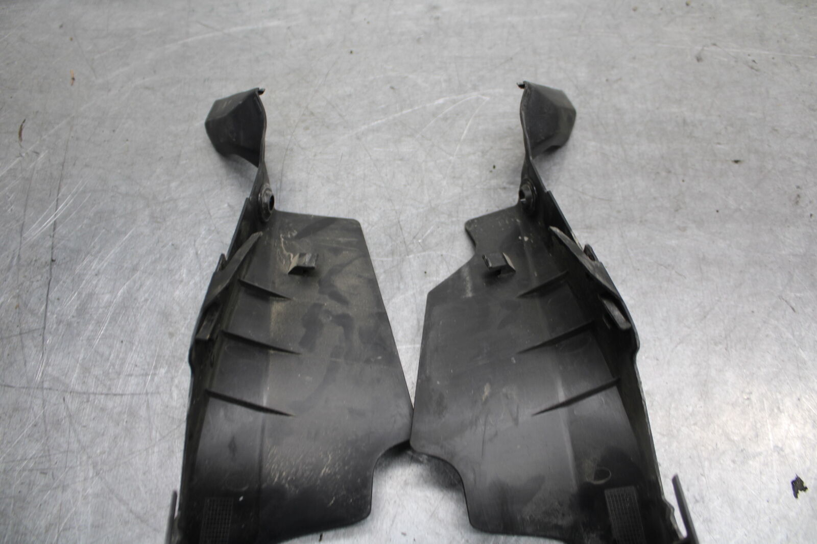 17-21 HONDA CBR1000RR SP RIGHT LEFT AIR INTAKE DUCT COVERS BB681