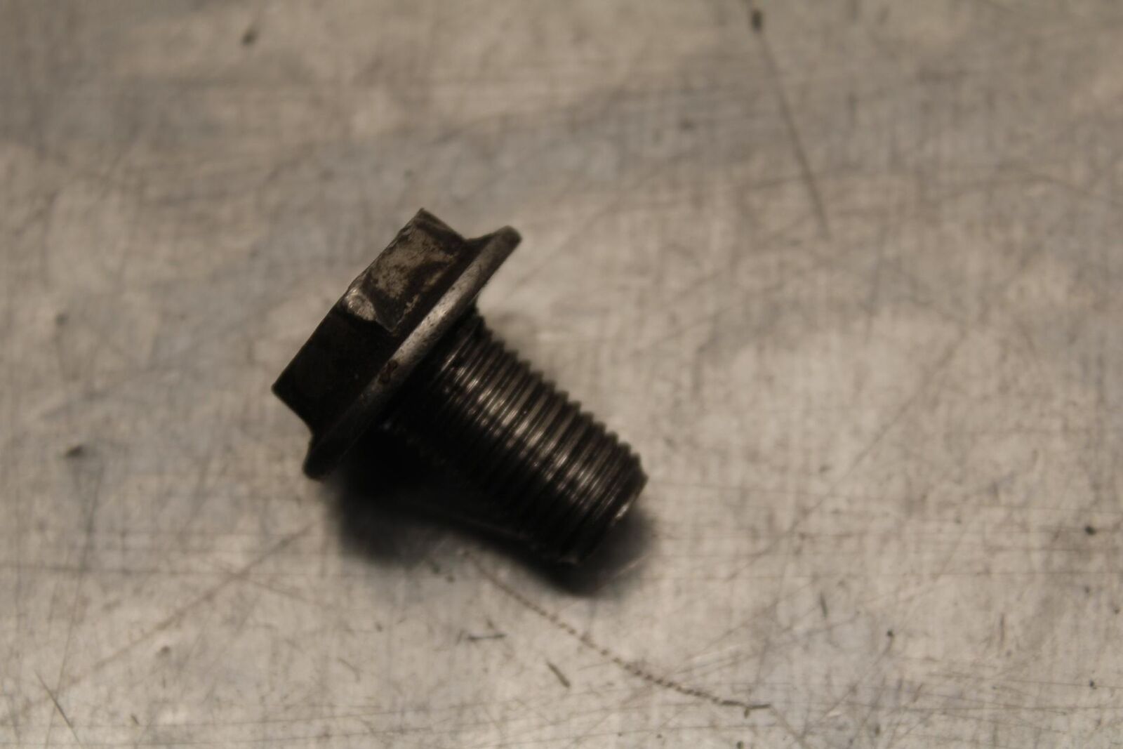 2007 Yamaha YZF R6 FRONT WHEEL AXLE BOLT SPACERS BB590