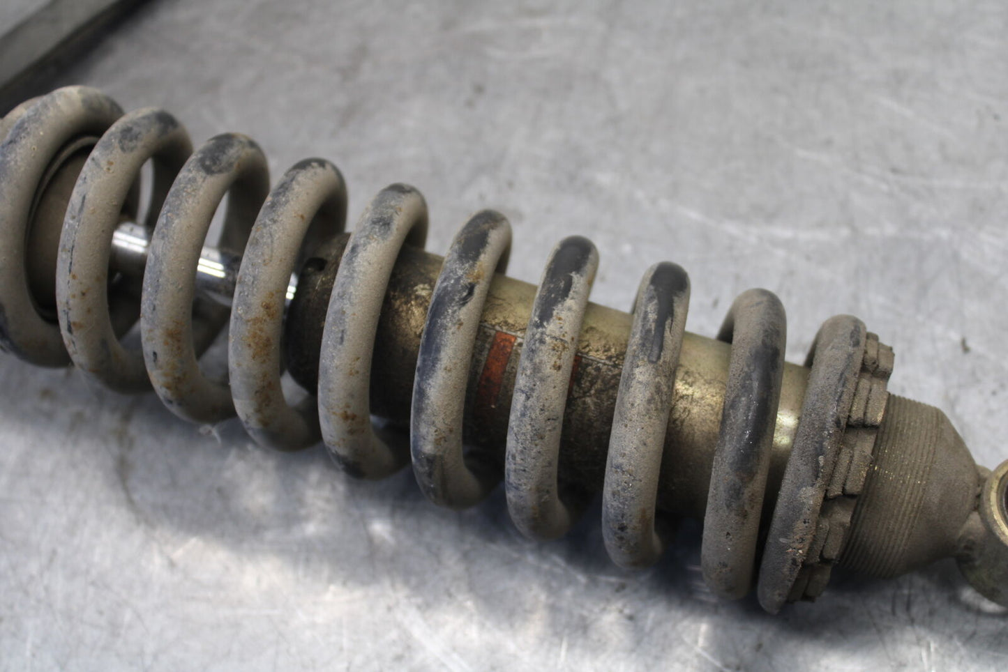 05-09 SUZUKI BOULEVARD C90 REAR BACK SHOCK ABSORBER BB692