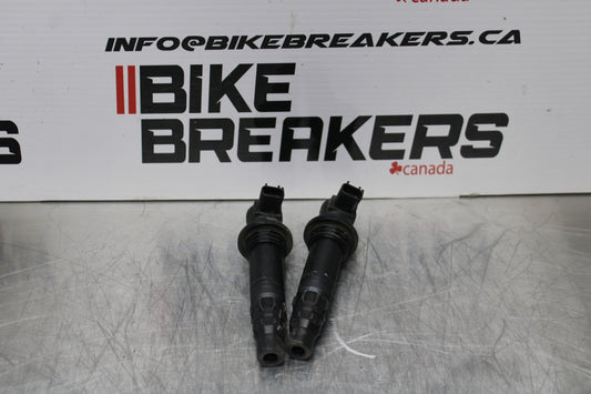 14-17 YAMAHA FZ07 IGNITION COILS COIL SPARK PLUG CAPS BB162