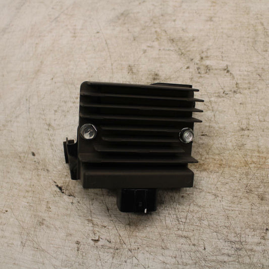 17-20 KAWASAKI NINJA 650 RECTIFIER VOLTAGE REGULATOR BB364