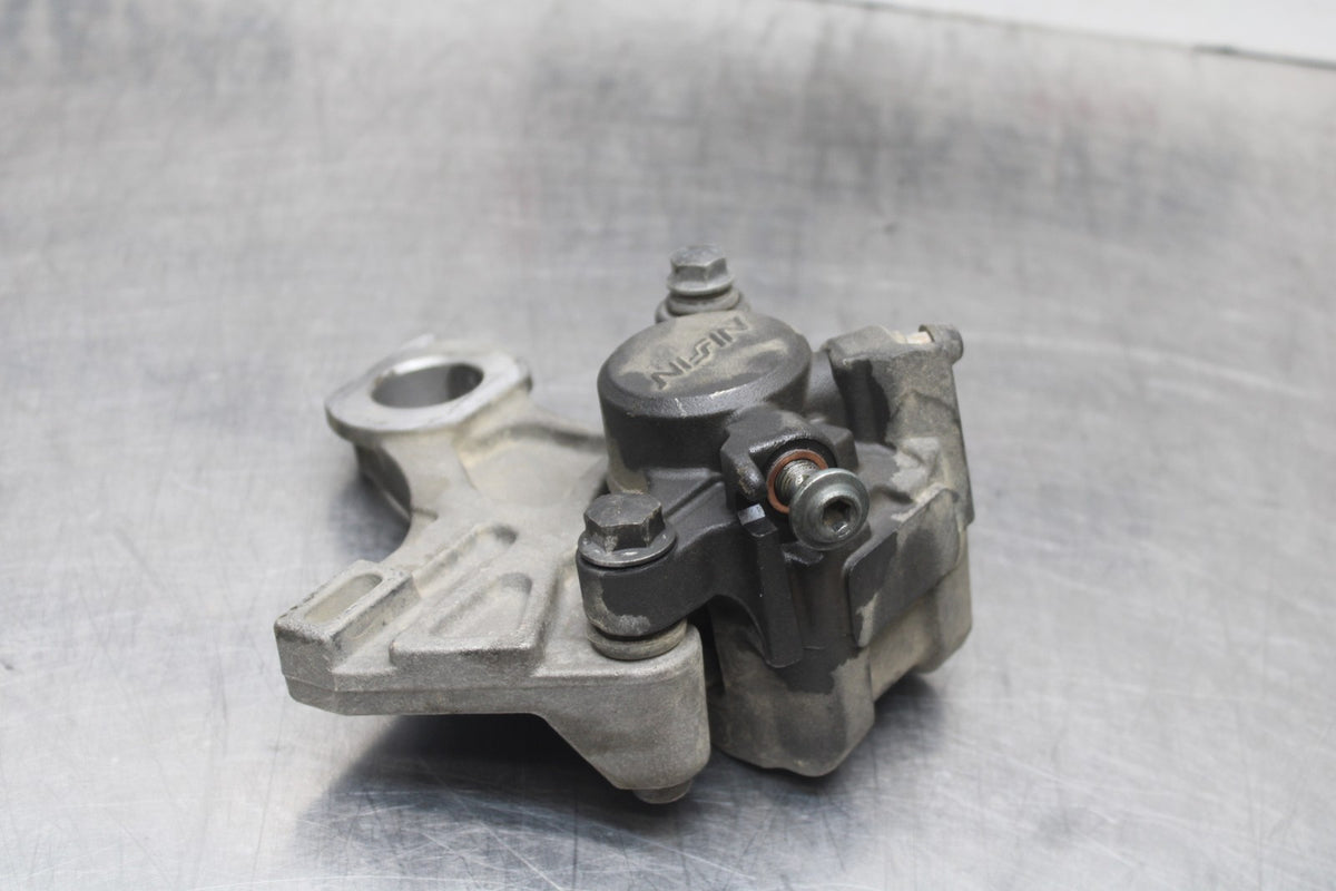 08-09 YAMAHA YZF R6S REAR BACK BRAKE CALIPER W MOUNT BRACKET BB796