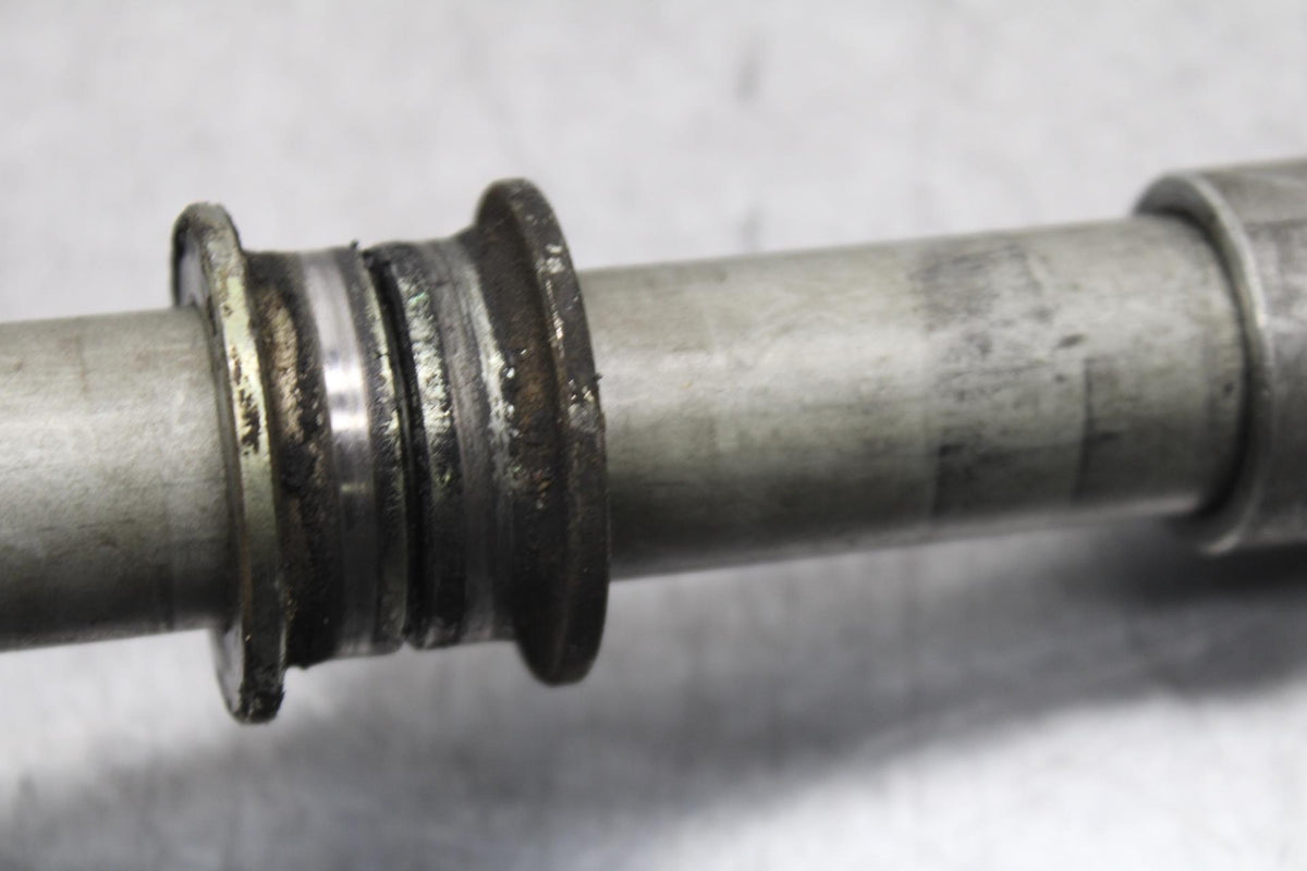 03 KAWASAKI NINJA ZX6RR ZX600K FRONT WHEEL RIM AXLE PIVOT BOLT BB105