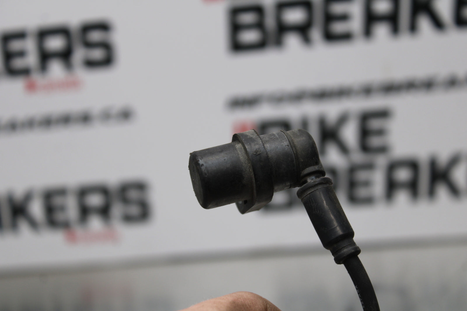 08 MOTO GUZZI BREVA 750 SPEED SPEEDOMETER SENSOR BB154