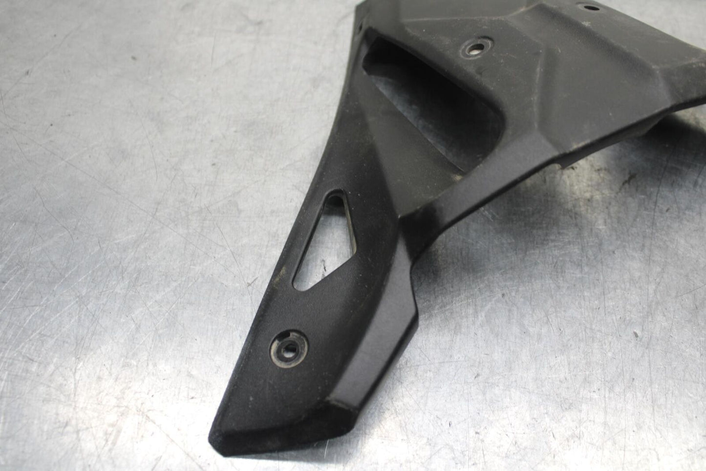 17-20 KAWASAKI NINJA 650 EX650 ABS FRONT CENTER COWL FAIRING BB88