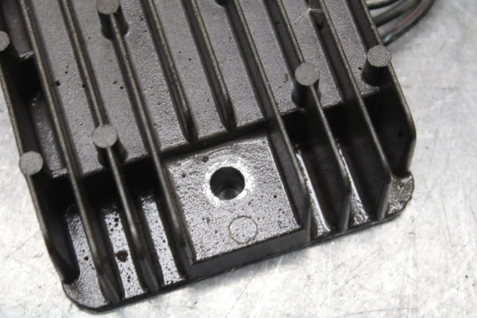 05-06 SUZUKI BOULEVARD M50 RECTIFIER VOLTAGE REGULATOR 32800-47H00 BB671