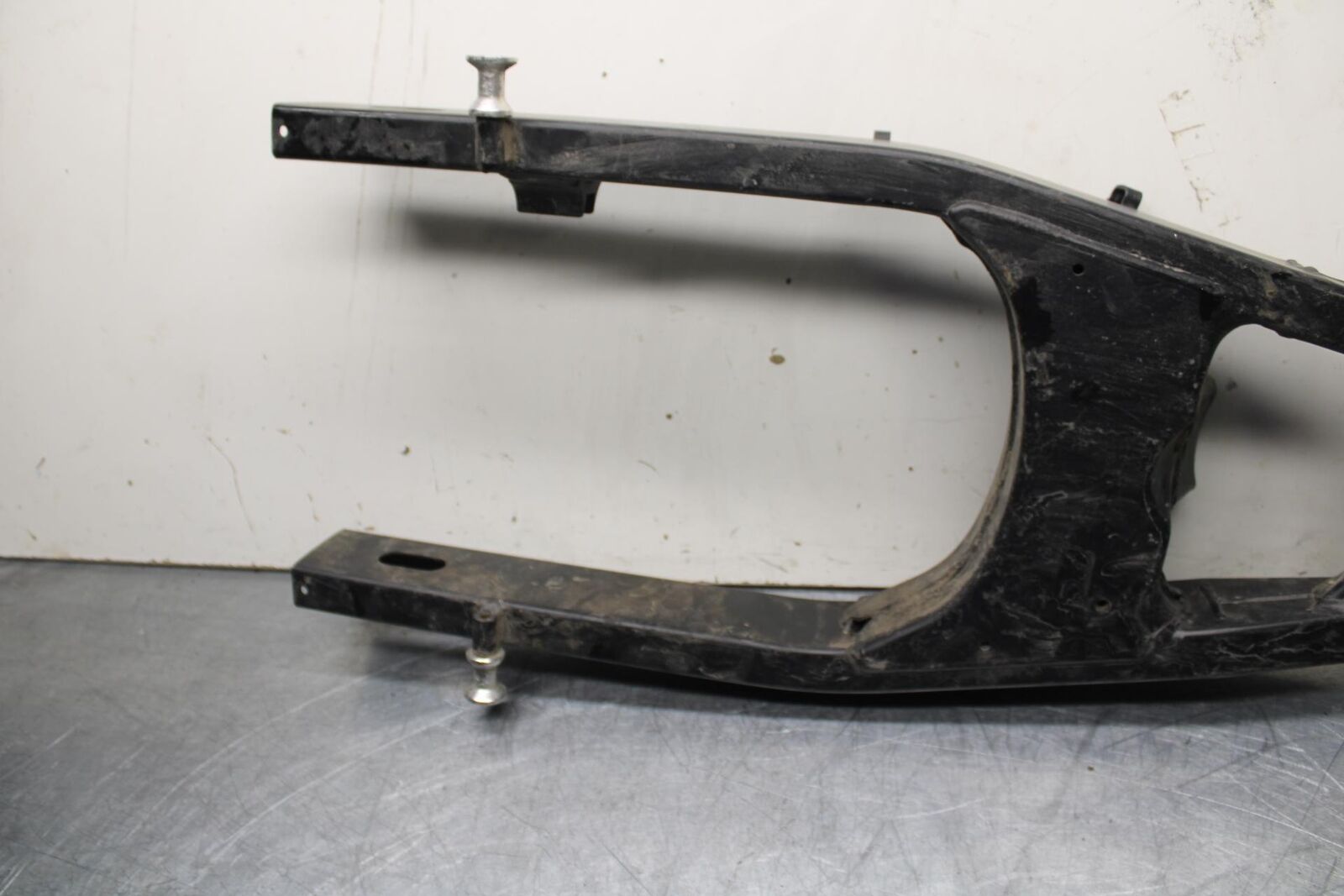 07-12 SUZUKI BANDIT GSF 650 F GSX650F SWINGARM BACK SUSPENSION SWING ARM BB90