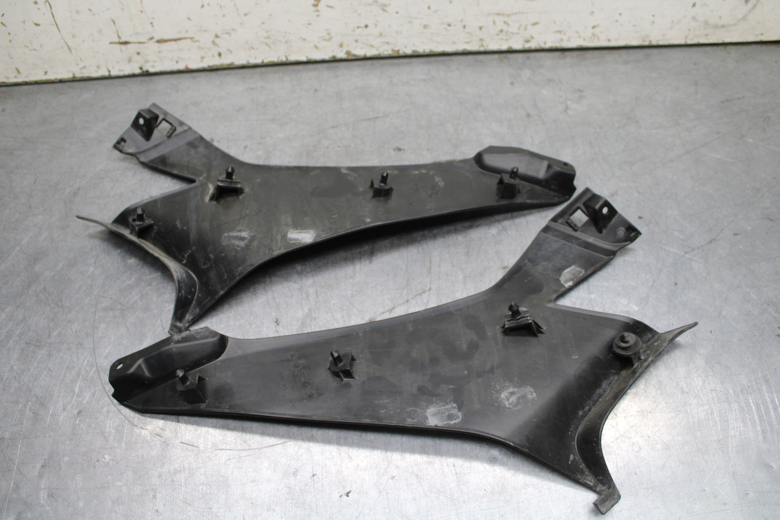 24 KAWASAKI NINJA 500 ABS RIGHT LEFT SIDE SEAT PANELS TRIMS COWLS FAIRINGS BB744