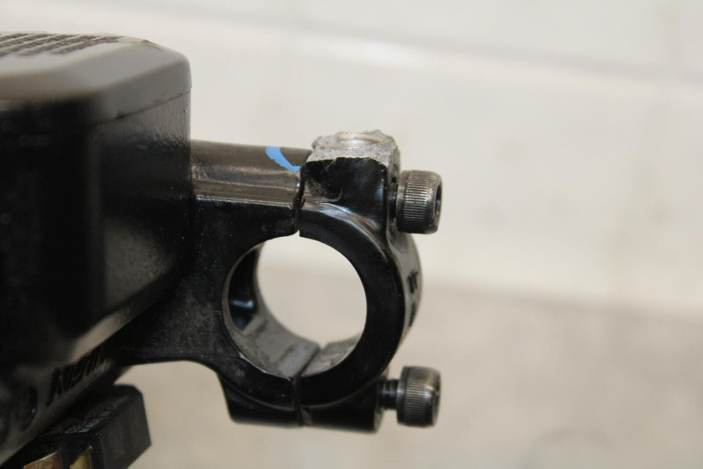 20 KAWASAKI Z400 ER400 ABS FRONT BRAKE MASTER CYLINDER w/ LEVER BB586