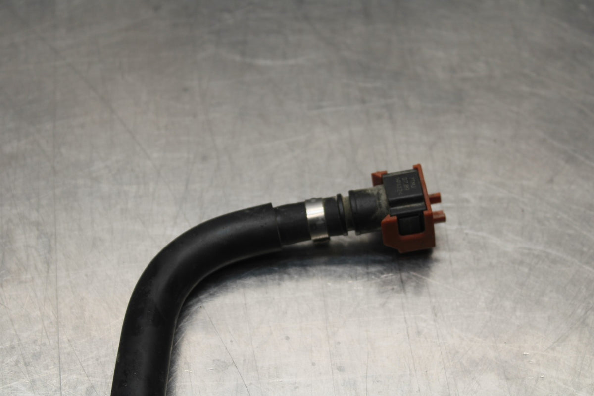 17-18 YAMAHA YZF R3 FUEL HOSE GAS LINE TUBE PIPE BB813