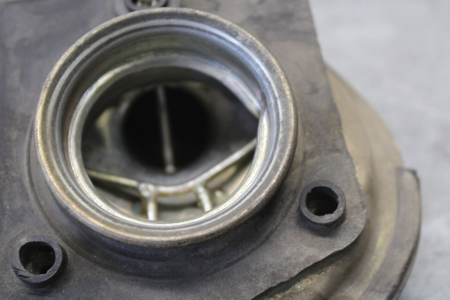 05-09 SUZUKI BOULEVARD C90 FUEL TANK GAS CAP BB692