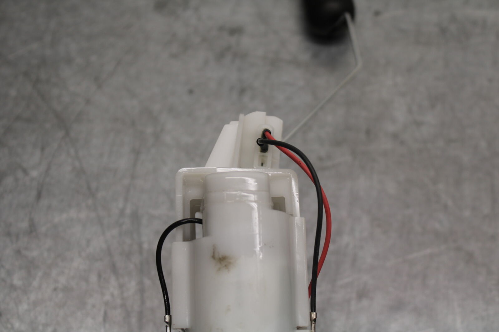 16-17 KAWASAKI VULCAN S 650 EN650 ABS FUEL GAS PUMP BB731