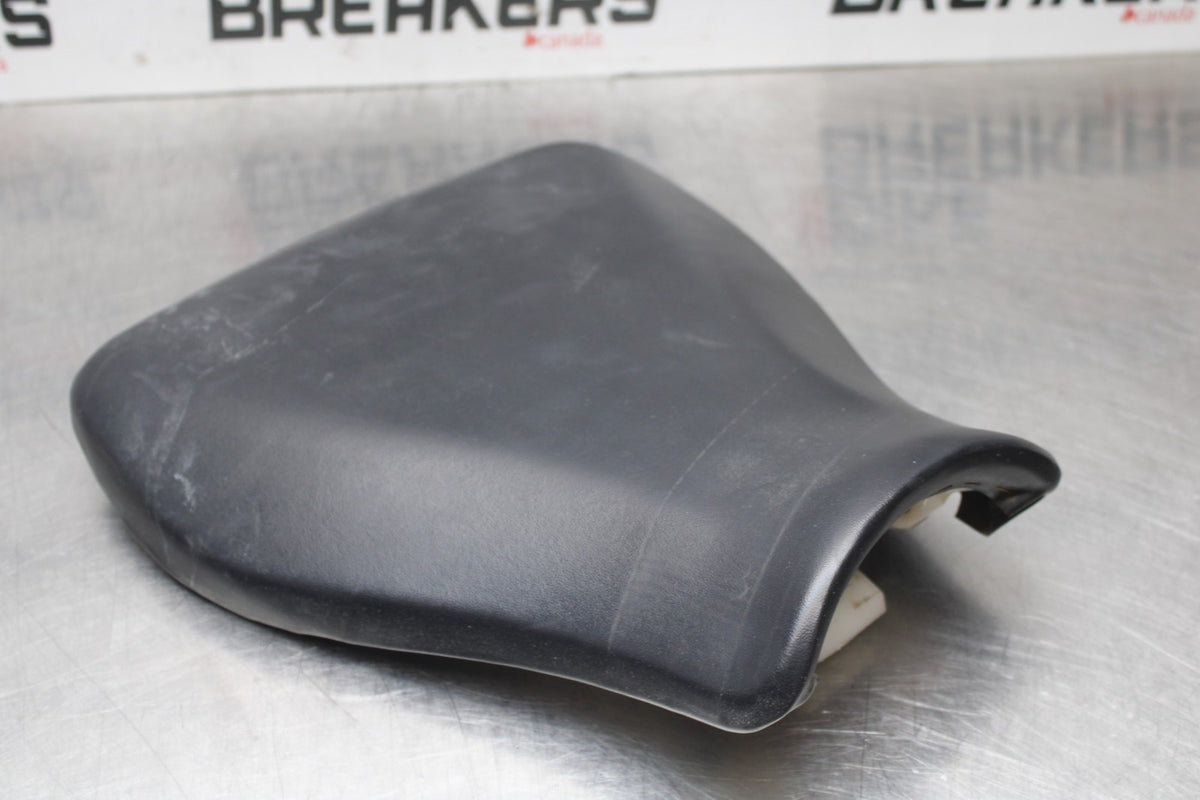 07-12 HONDA CBR600RR FRONT DRIVERS SEAT PAD SADDLE PILLION BB812