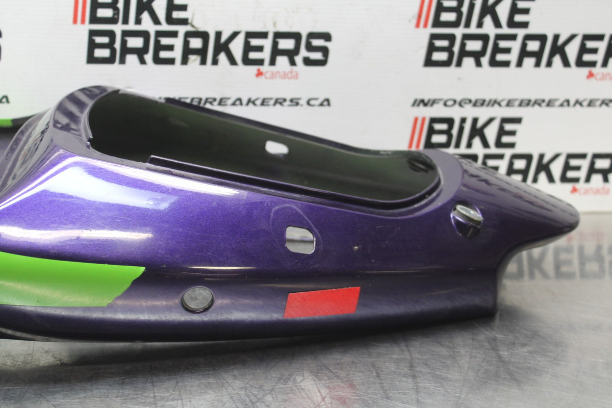 98 KAWASAKI NINJA ZX6 OEM REAR BACK TAIL FAIRING COWL SHROUD BB870