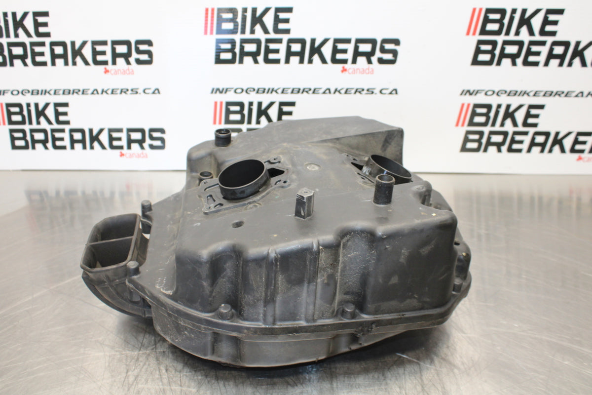 98-05 HONDA SUPER HAWK 1000 VTR1000F AIRBOX AIR INTAKE FILTER BOX BB152