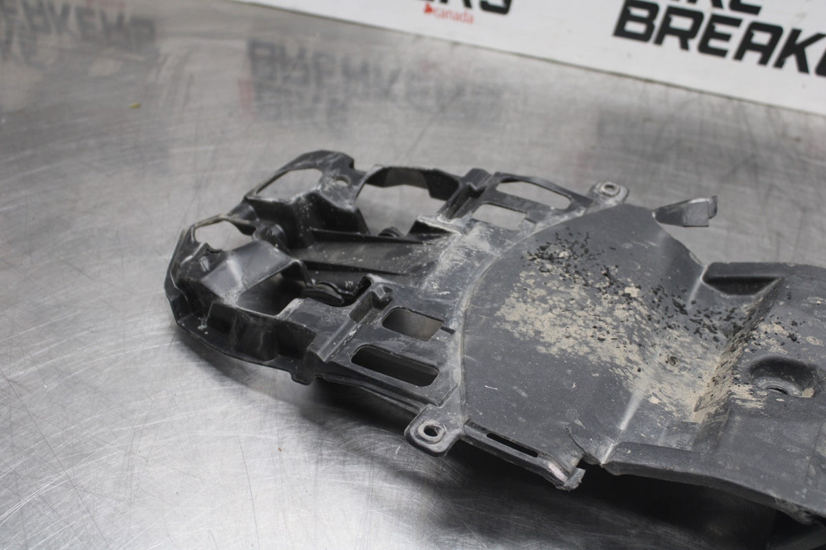 11-24 SUZUKI GSXR750 REAR BACK TAIL UNDERTAIL BATTERY TRAY PLASTIC BB879