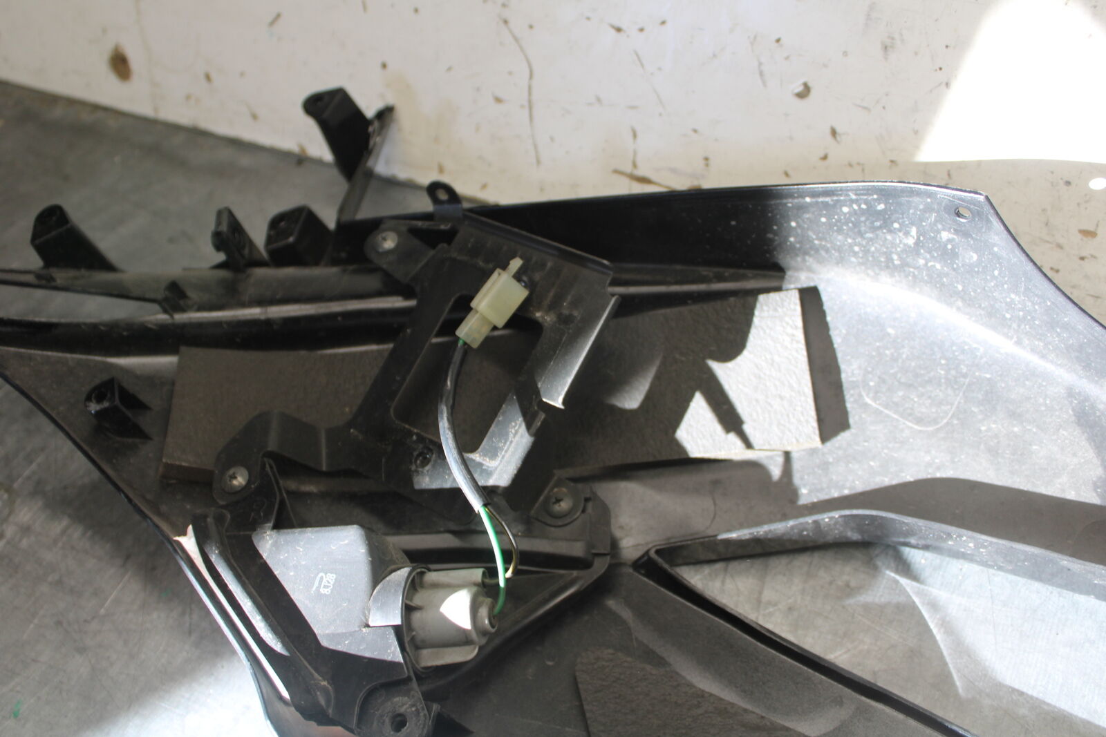 09-12 KAWASAKI NINJA ZX6R RIGHT LOWER MID UPPER SIDE FAIRING COWL  BB698