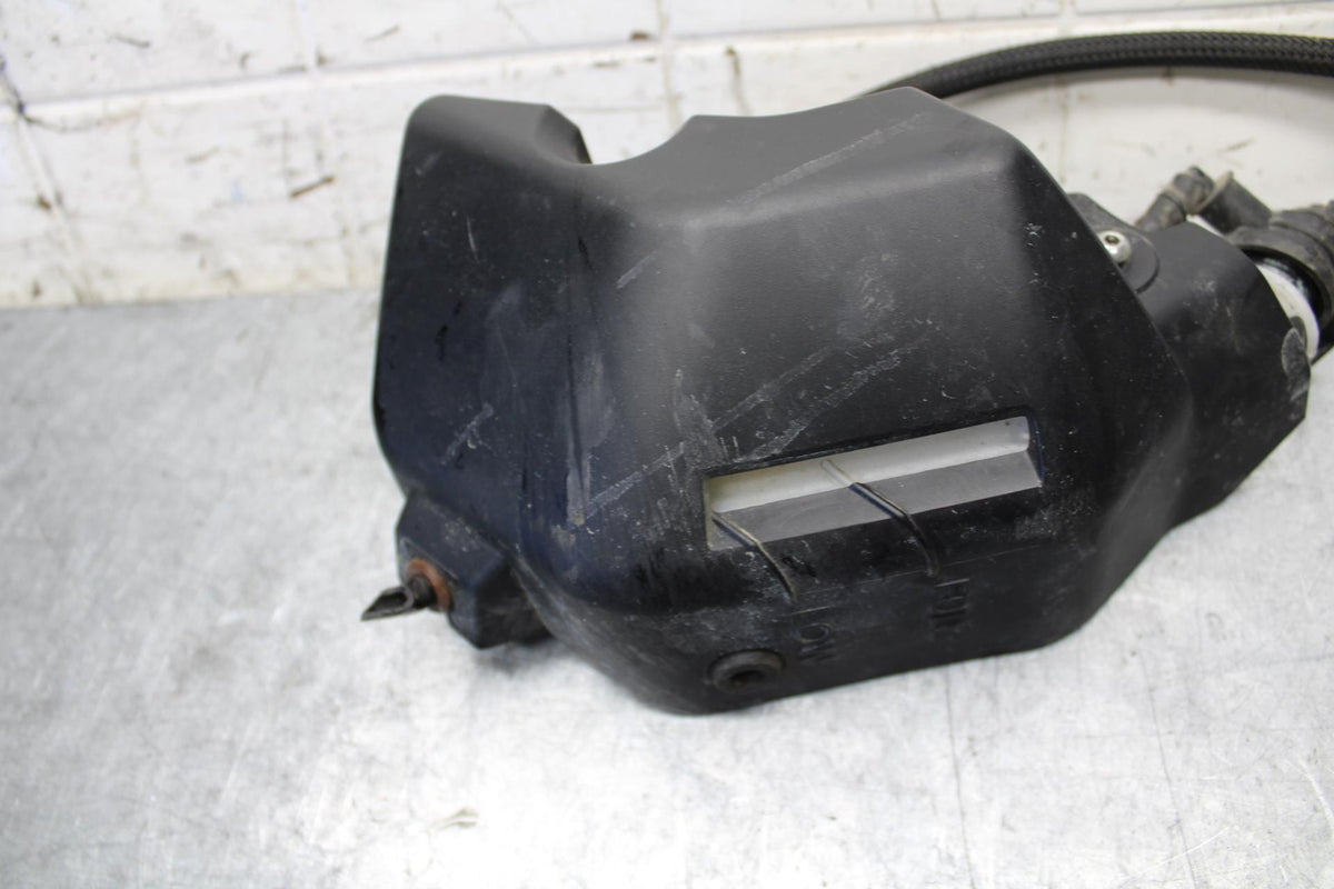 2015 Yamaha FZ09 COOLANT WATER TANK RESERVOIR BOTTLE 1RC-21871-00-00 BB54
