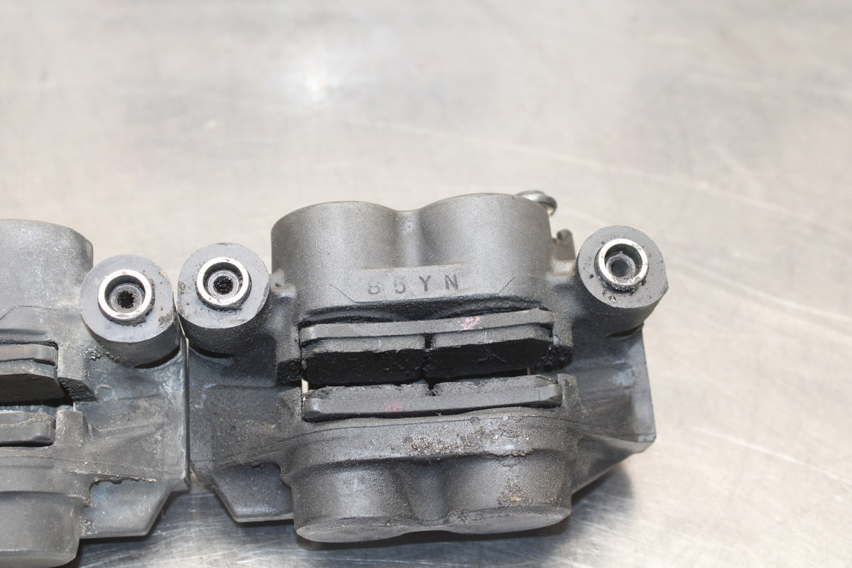 08-16 YAMAHA YZF R6 RIGHT LEFT FRONT BRAKE CALIPER SET PAIR CALIPERS BB798
