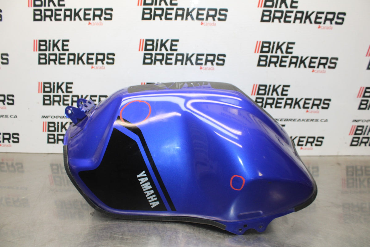 18 YAMAHA SUPER TENERE GAS TANK FUEL CELL PETROL RESERVOIR BB832