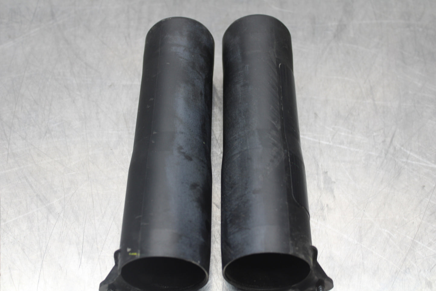 14-17 YAMAHA FZ07 FRONT FORK COVER GUARD SET PAIR BB162