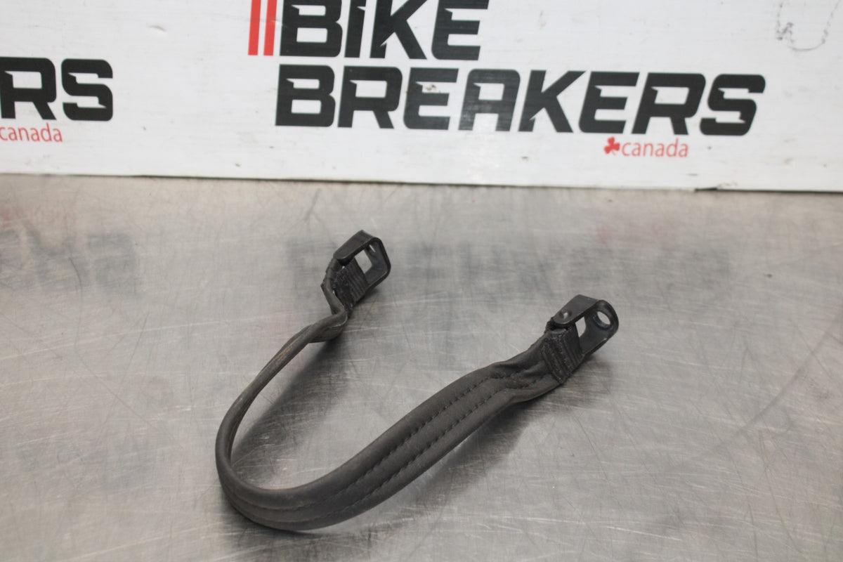 16 DUCATI 959 PANIGALE PASSENGER REAR SEAT GRAB HANDLE STRAP BB912