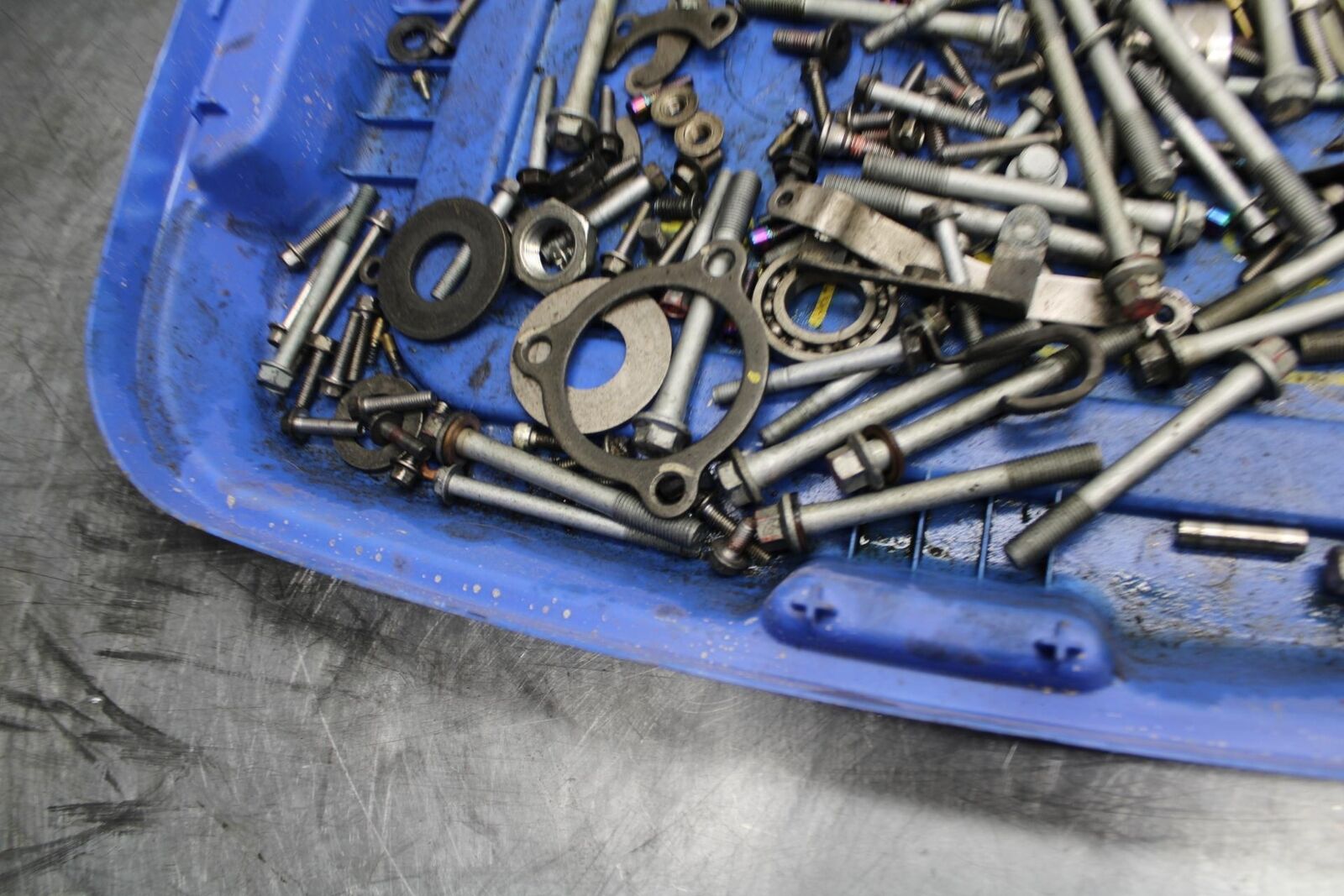 06-11 KAWASAKI  ZX-14R ENGINE LEFTOVER BOLTS HARDWARE MOTOR SCREWS BB478